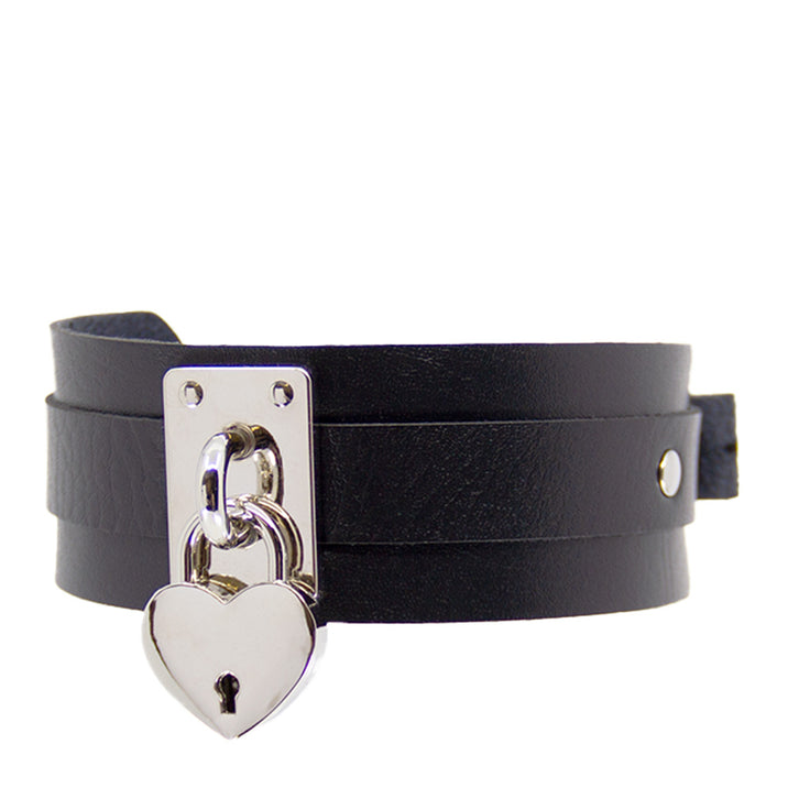 Love in Leather Heart Padlock Faux Leather Collar