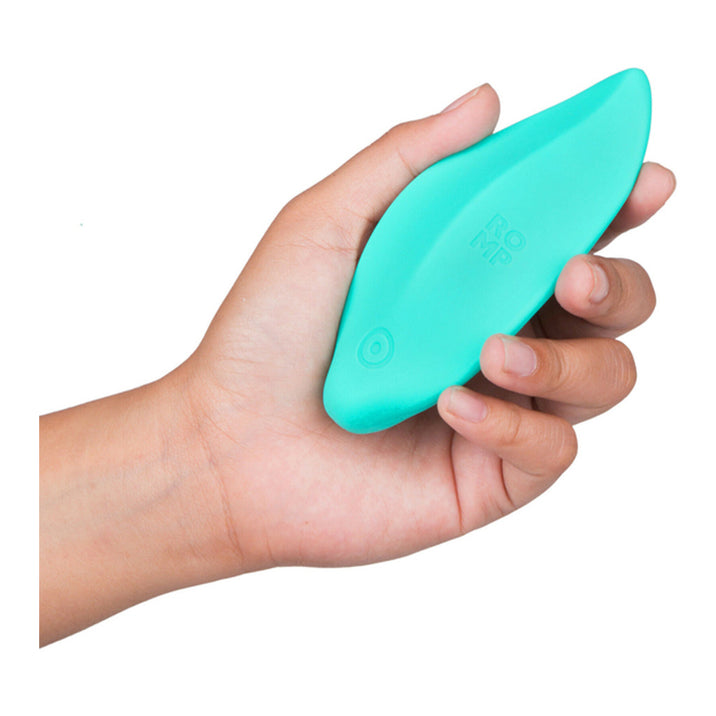 Romp Wave Rechargeable Lay-On Vibrator