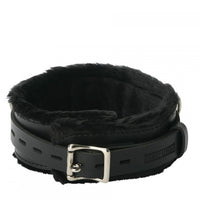Strict Leather Premium Fur Lined Locking Collar